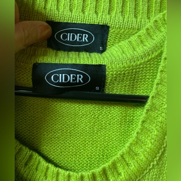 CIDER 2 piece cardigan/crop set size S - Picture 4 of 13